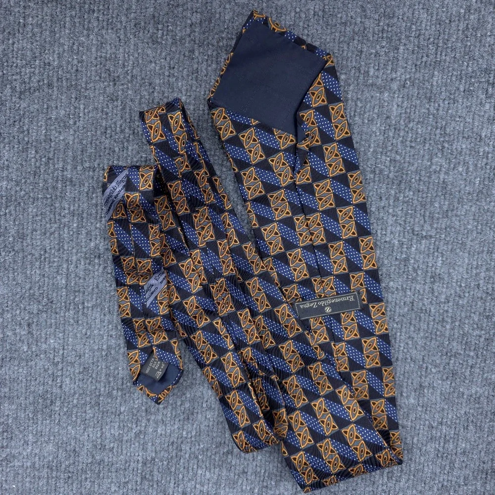 VINTAGE Ermenegildo Zegna Tie Blue Printed Silk Geometric‎ Designer Necktie